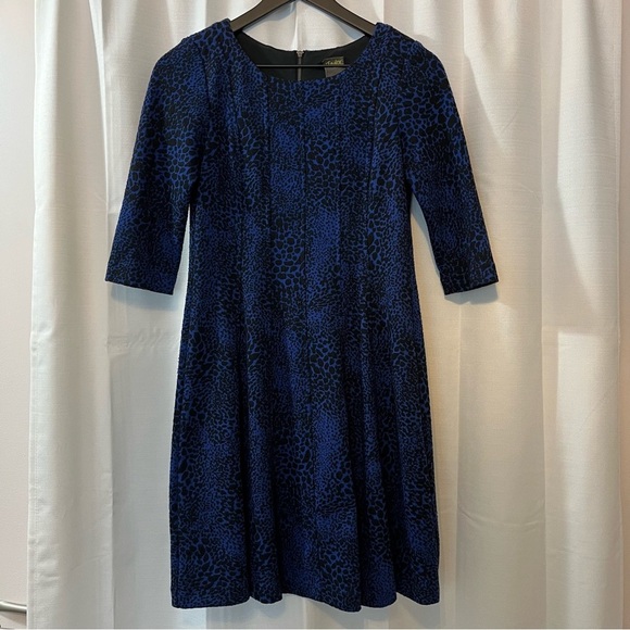 Taylor Blue Long Sleeve Pleated Micro Cheetah Print Dress - Size 6P - Picture 1 of 11